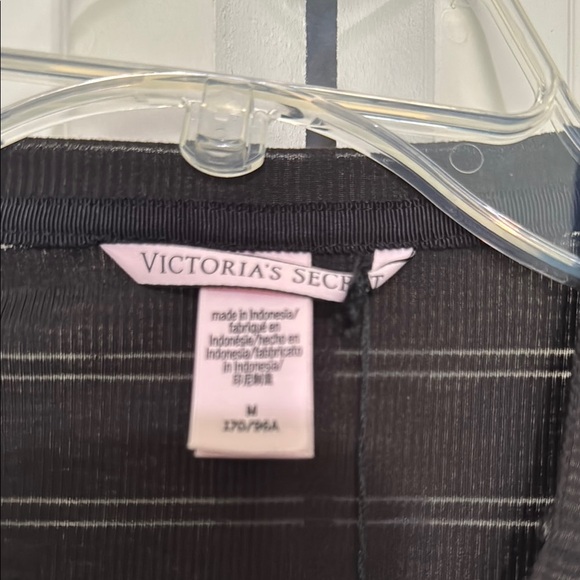 Victoria's Secret Black Short Sleeve Bodysuit - Picture 4 of 8